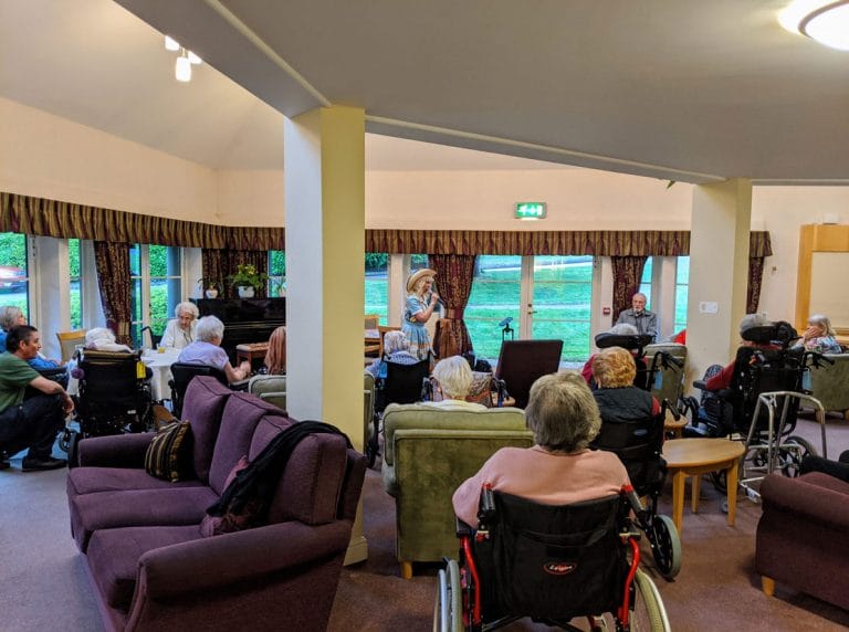 Gabbi the country and western singer visits Grove Court